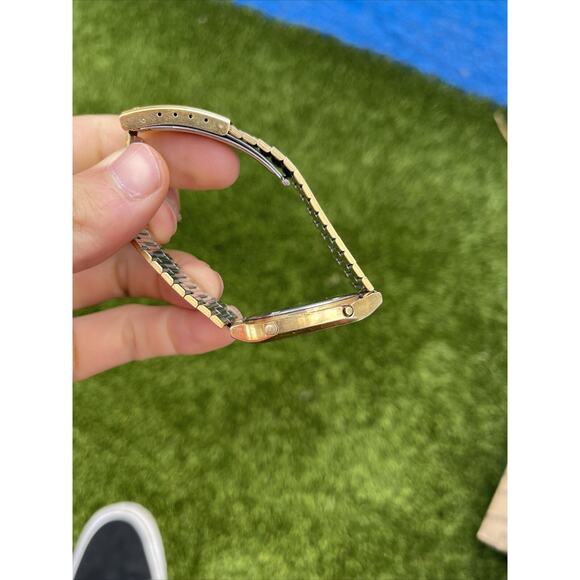 VTG 1980s SEIKO A639-5009 LCD CHRONOGRAPH WATCH GOLD TONE Dead Battery - Picture 15 of 16